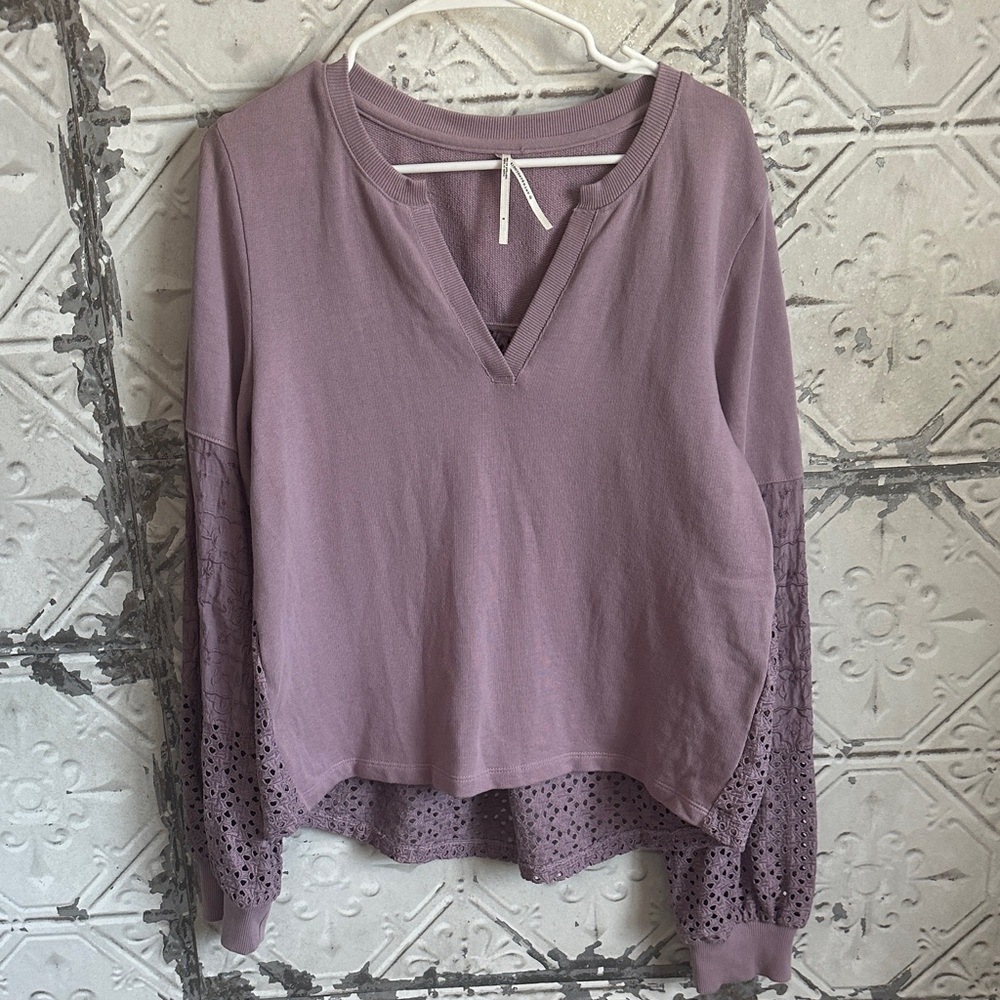 Anthropologie Mauve Lace Sleeve Blouse